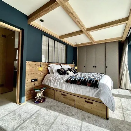 Spacious 4-bedroom Retreat In The Heart Of Aosta Valley * 布勒伊-切尔维尼亚